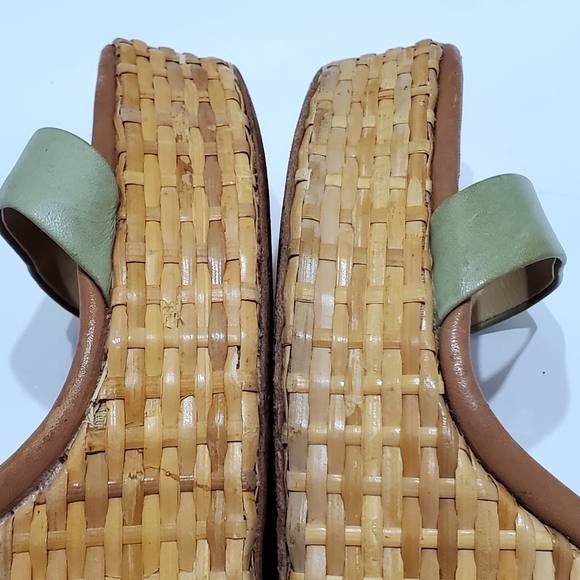 Kate Spade "Dancer" green preppy wedge sandal, size 7.5M - Picture 9 of 16